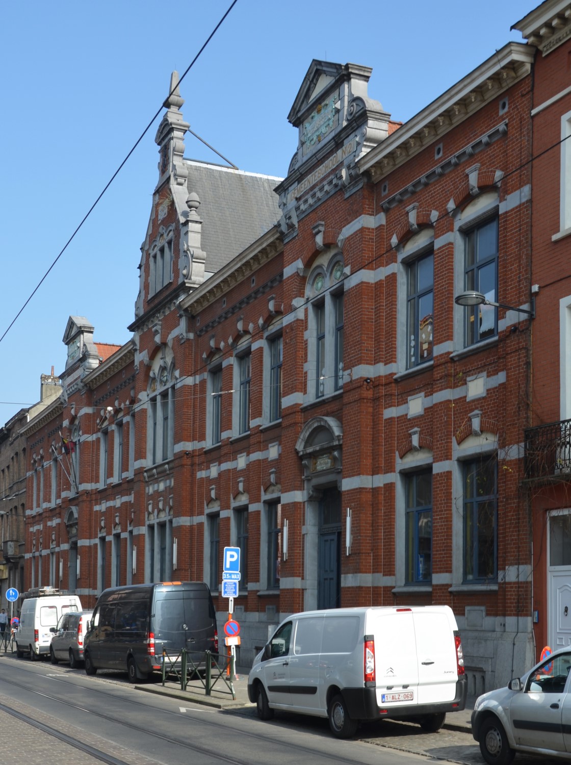 Ecole 2