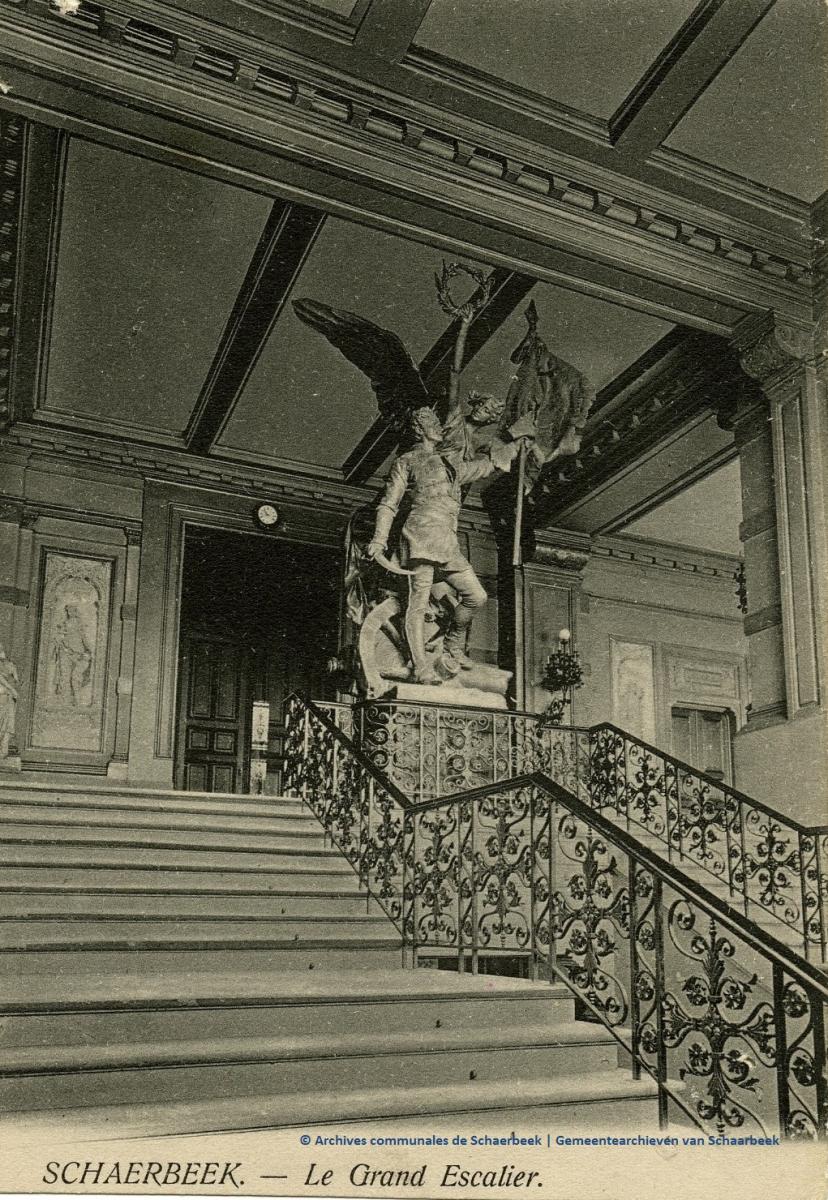 escalier d'honneur avant l'incendie